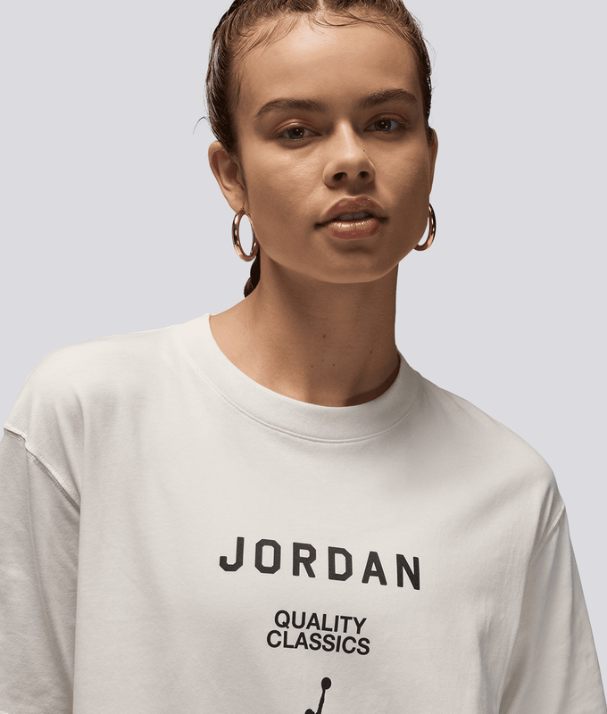 Jordan Essentials Girlfriend Graphic Short Sleeve Tee