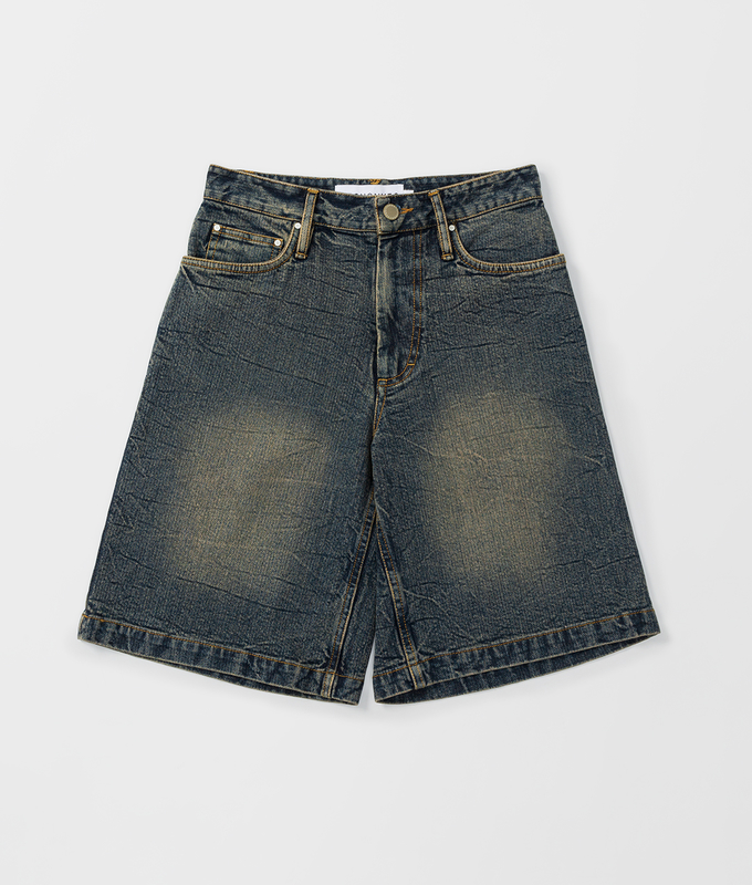Crease Washed Straight Fit Denim Shorts