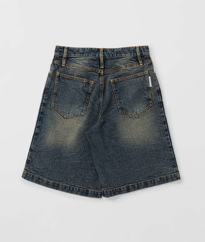 Crease Washed Straight Fit Denim Shorts