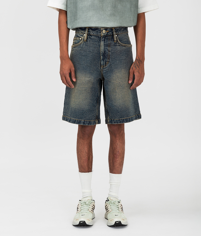 Crease Washed Straight Fit Denim Shorts