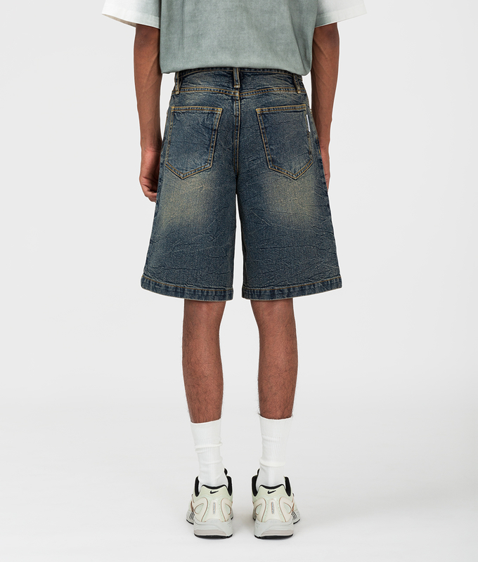Crease Washed Straight Fit Denim Shorts