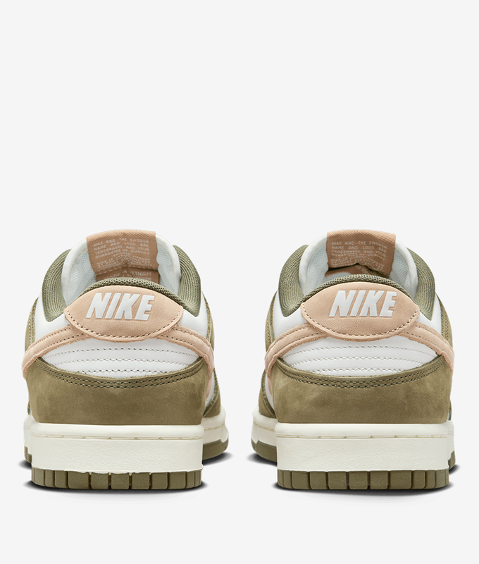 Dunk Low Retro Premium