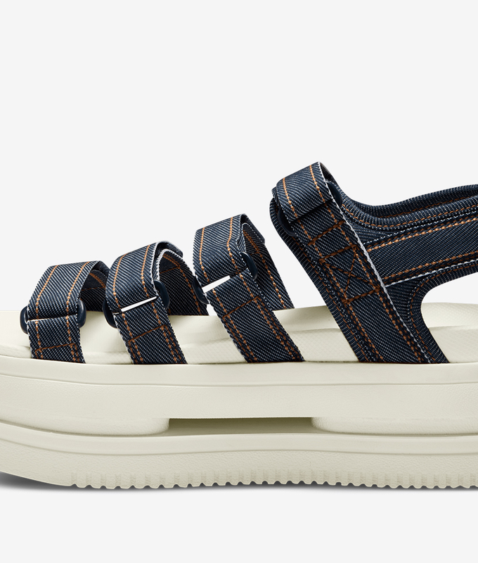 Icon Classic Sandal Se
