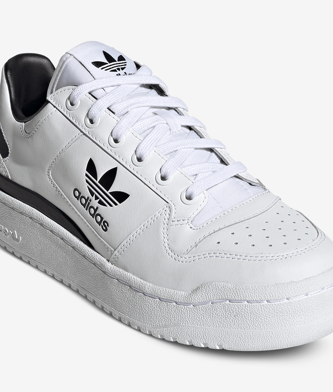 Forum Bold