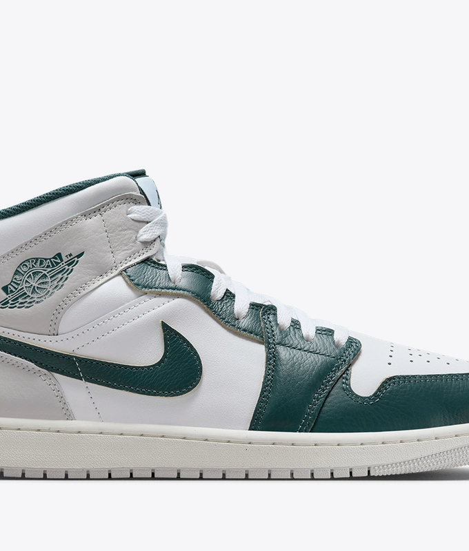 Air Jordan 1 Mid Se