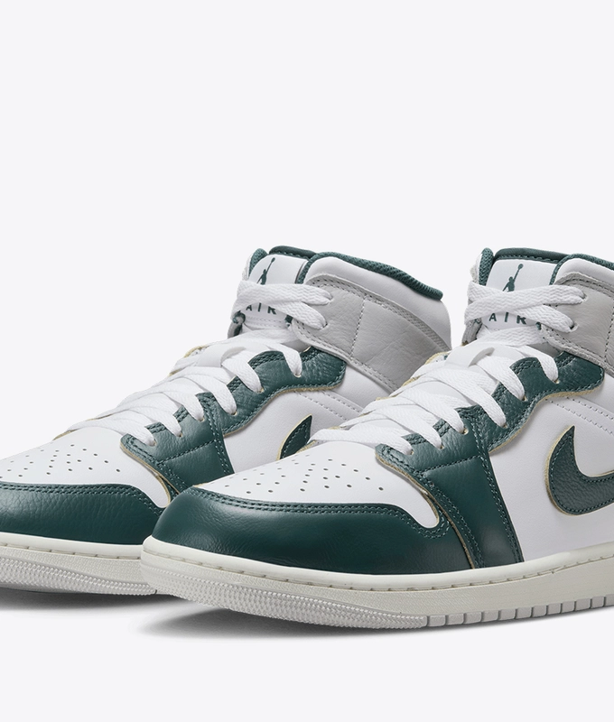 Air Jordan 1 Mid Se
