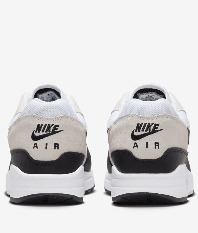 Air Max 1 Essential