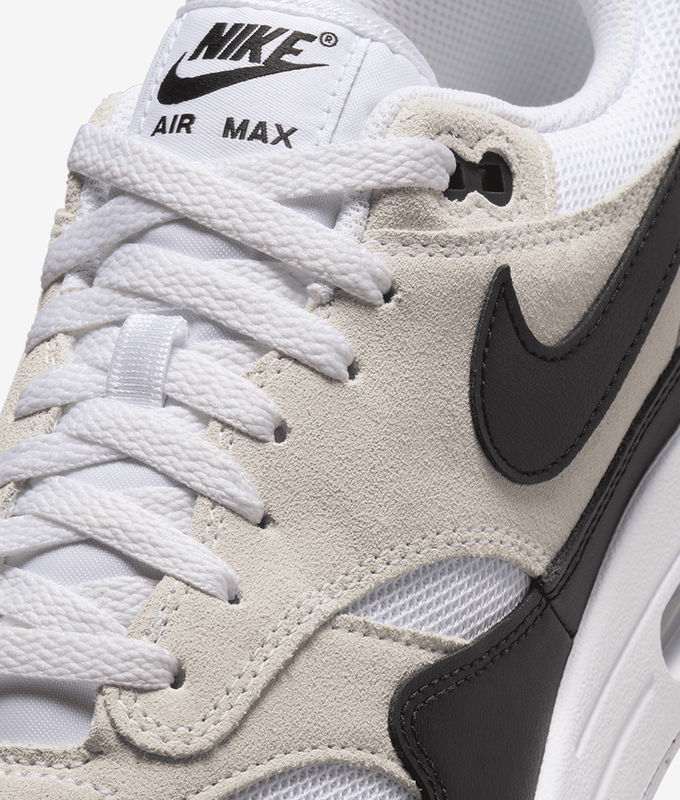 Air Max 1 Essential