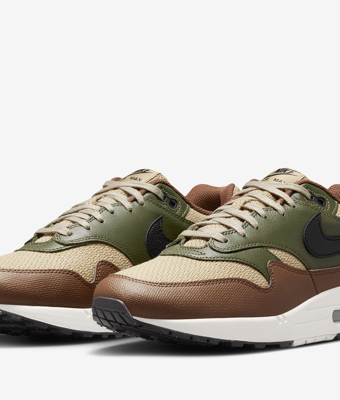 Air Max 1 Essential Premium