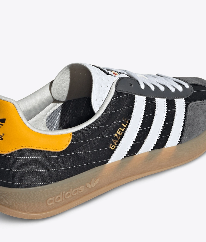 Gazelle Indoor