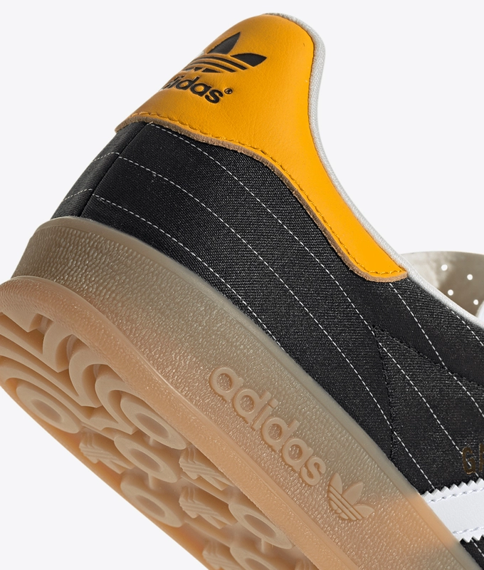 Gazelle Indoor