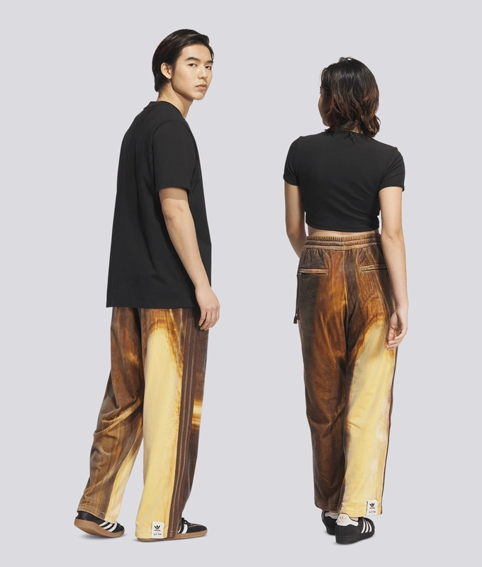 X Song For The Mute Brushed  Velvet Aop Pant