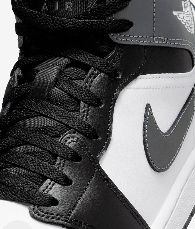 Air Jordan 1 Mid