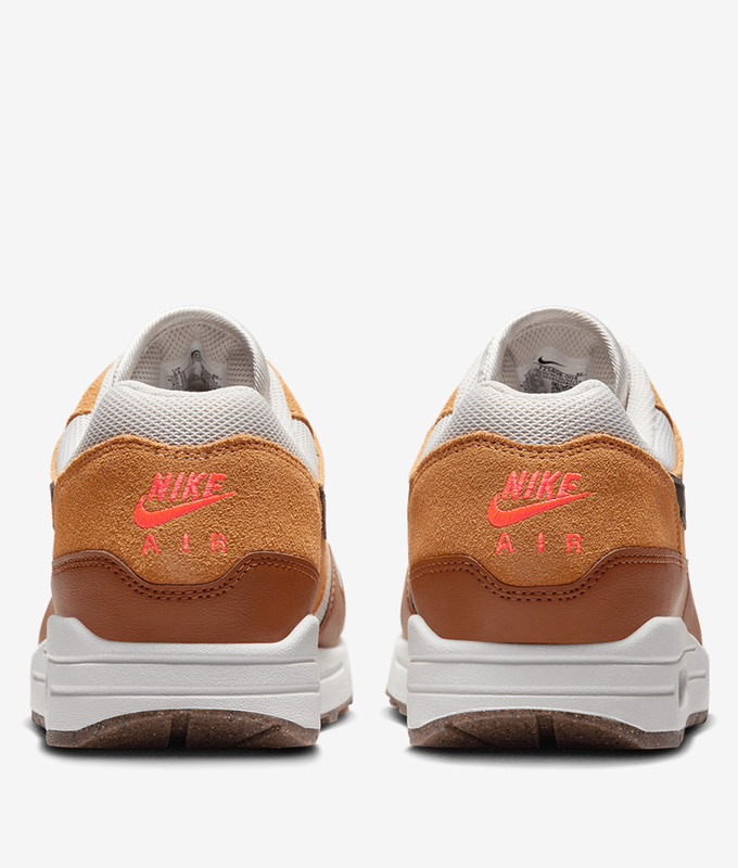 Air Max 1 Essential