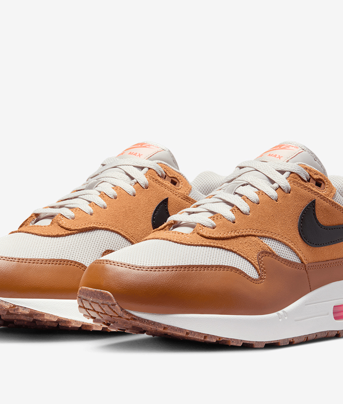 Air Max 1 Essential