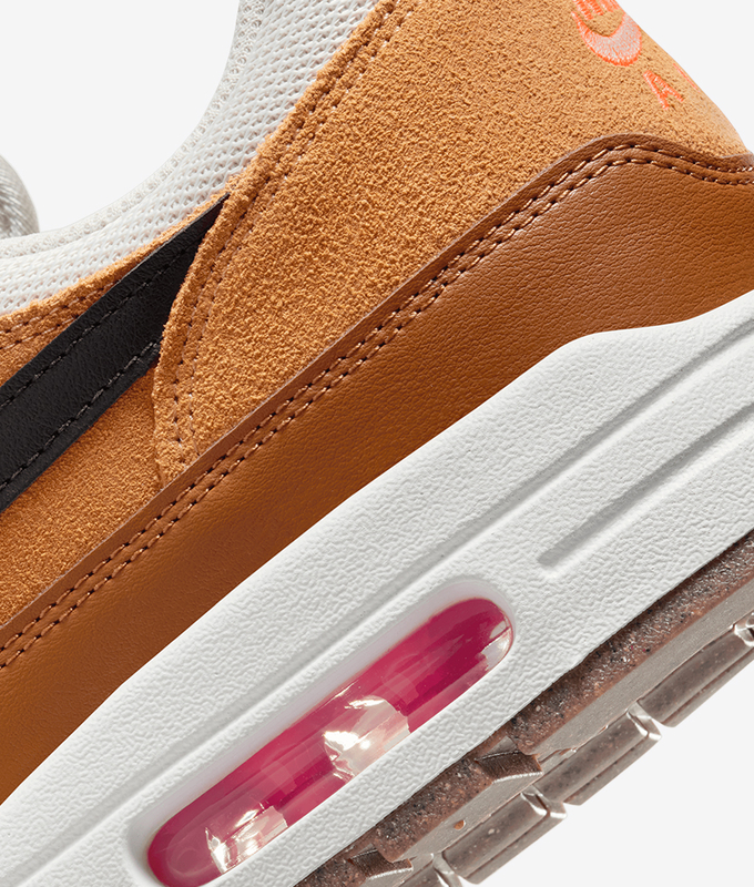 Air Max 1 Essential