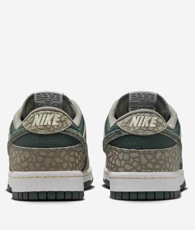 Dunk Low Retro Premium