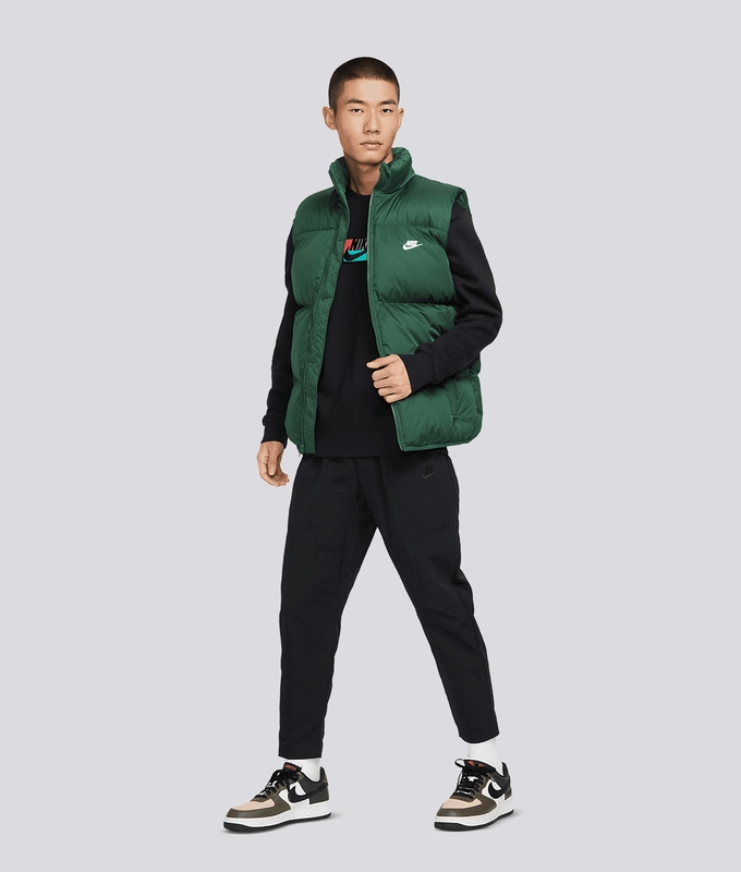 Club Puffer Vest