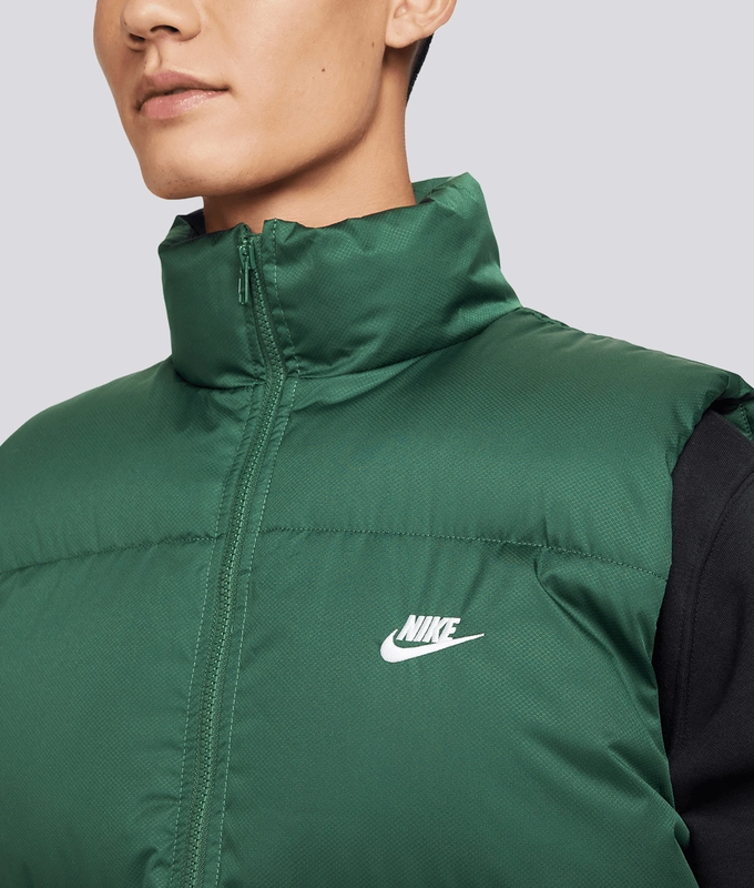 Club Puffer Vest
