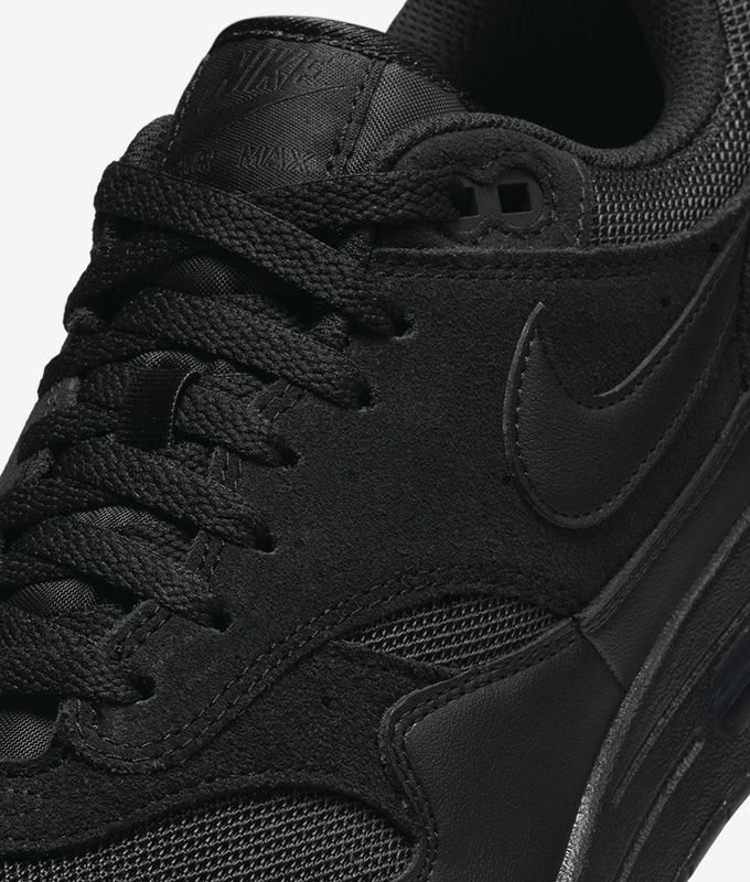 Air Max 1 Essential