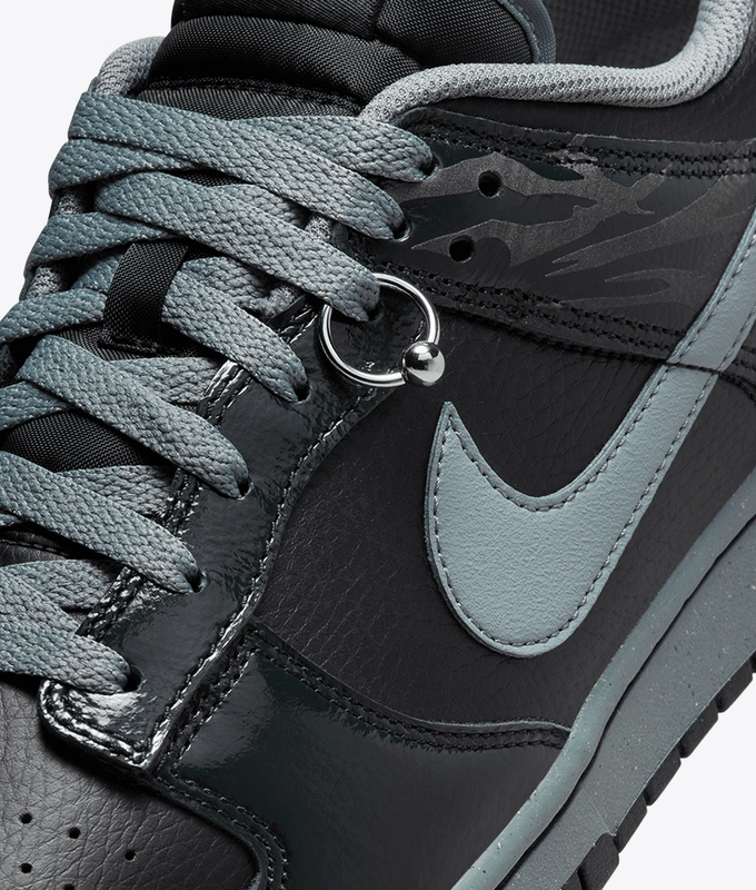 Dunk Low Retro