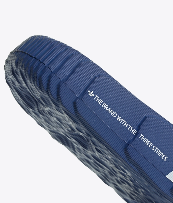 Adilette 22