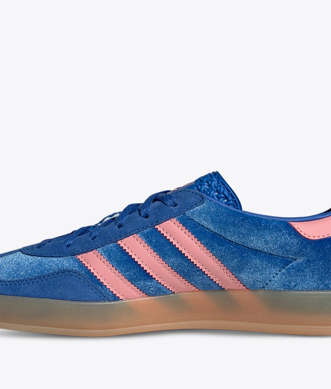 Gazelle Indoor