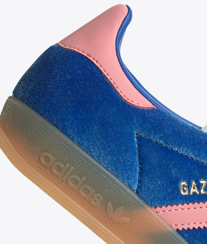 Gazelle Indoor