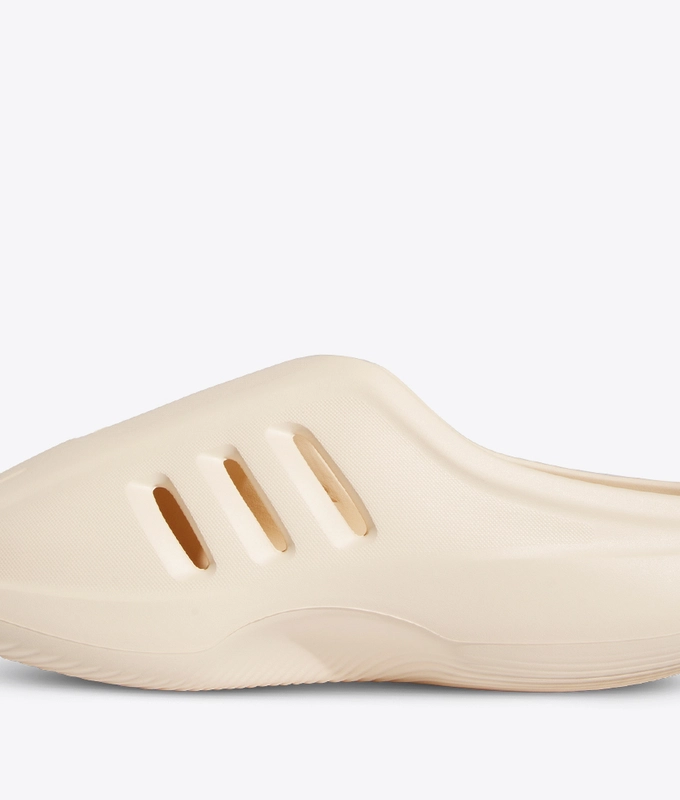 Adifom Iiinfinity Mule