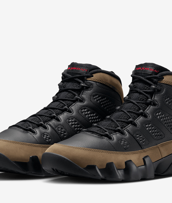Air Jordan 9 Retro