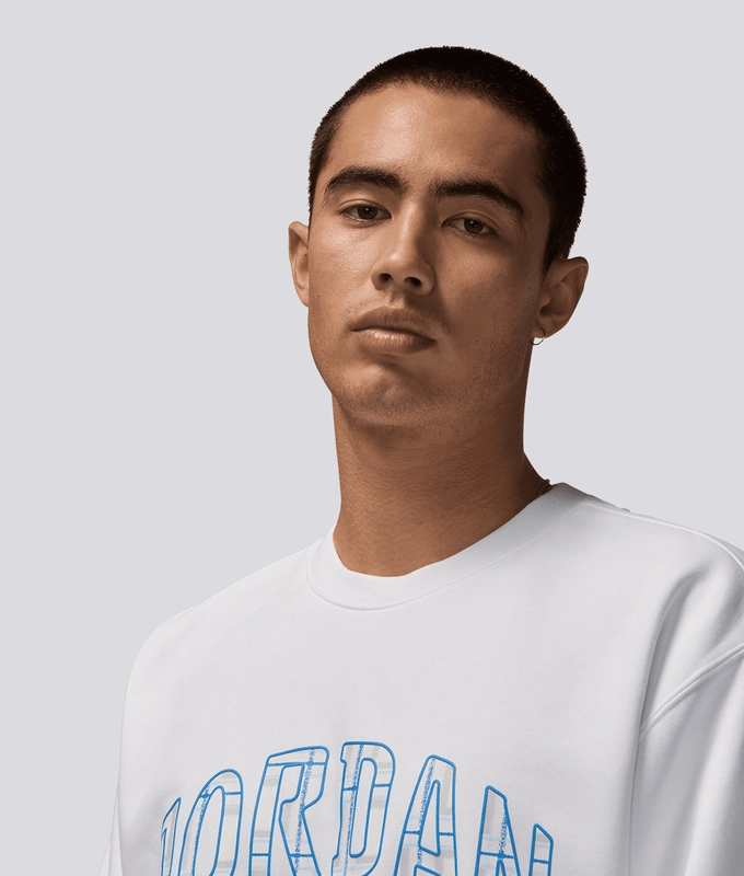 Jordan Essentials Holiday Fleece Sweatshirt