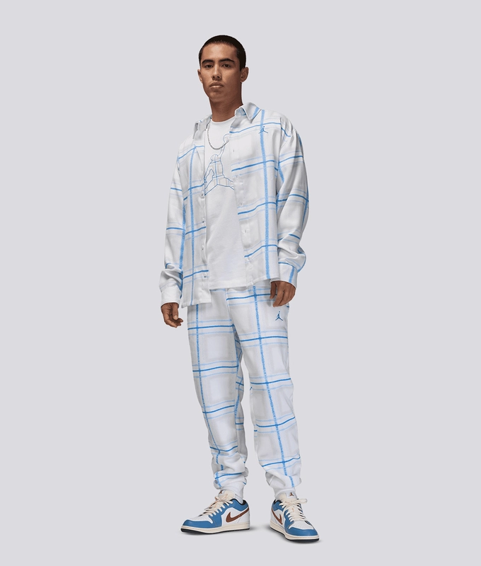 Jordan Essentials Holiday T-Shirt