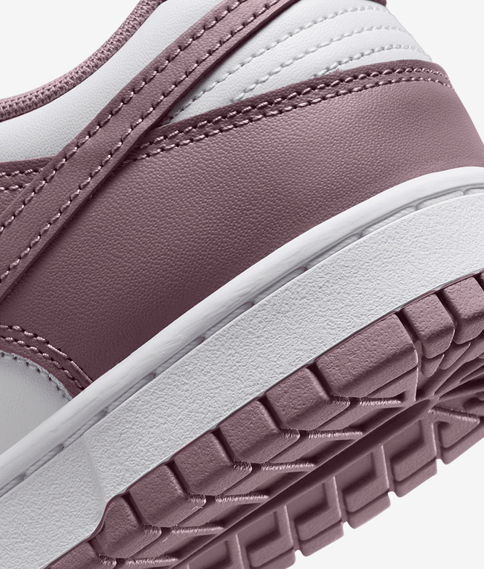 Dunk Low Retro