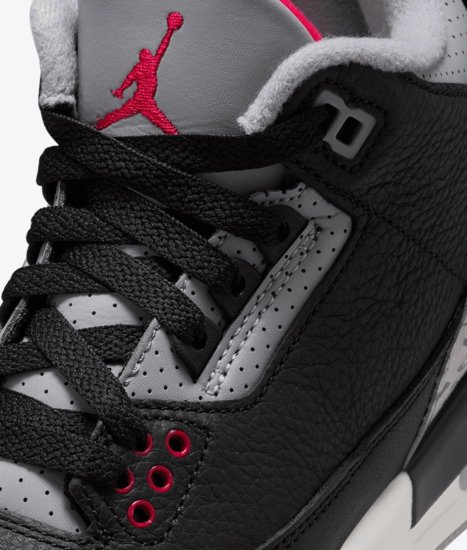Air Jordan 3 Retro