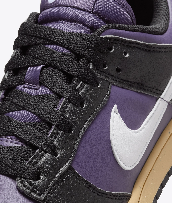 Dunk Low Next Nature
