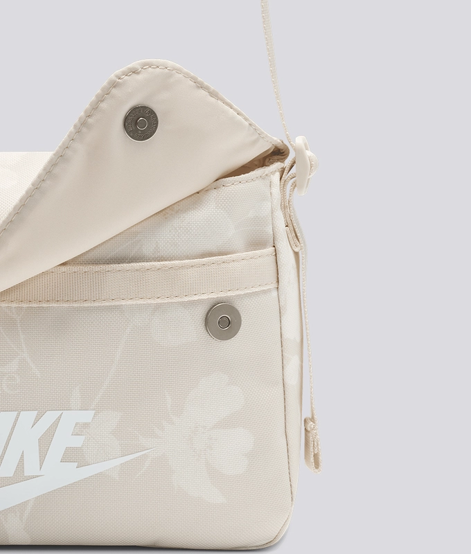 Sportswear Futura Crossbody Bag