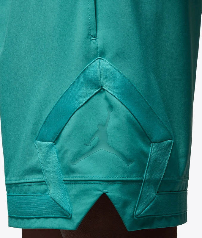 DRI-FIT SPORT WOVEN DIAMOND SHORT