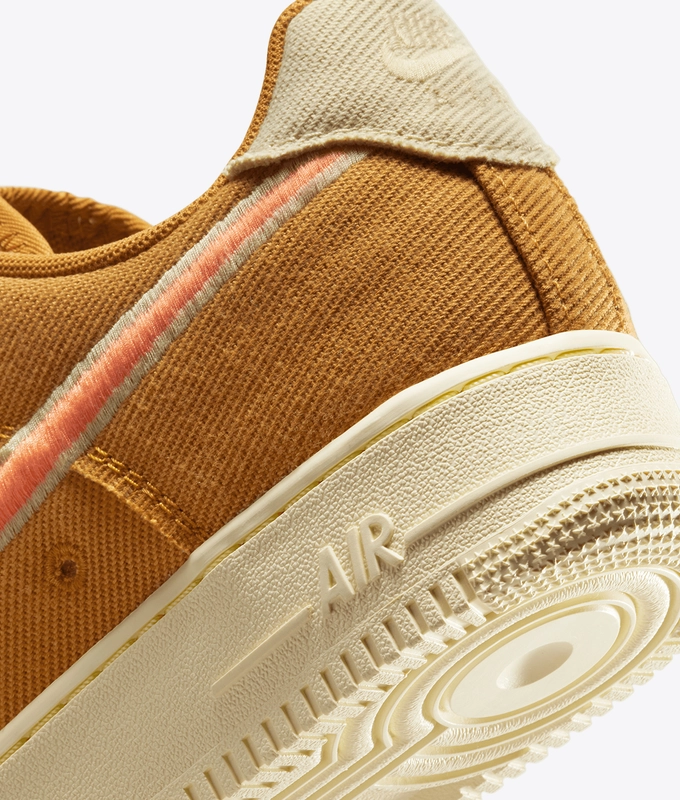 AIR FORCE 1 LOW CANVAS