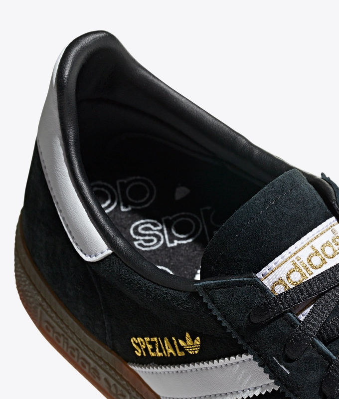 HANDBALL SPEZIAL