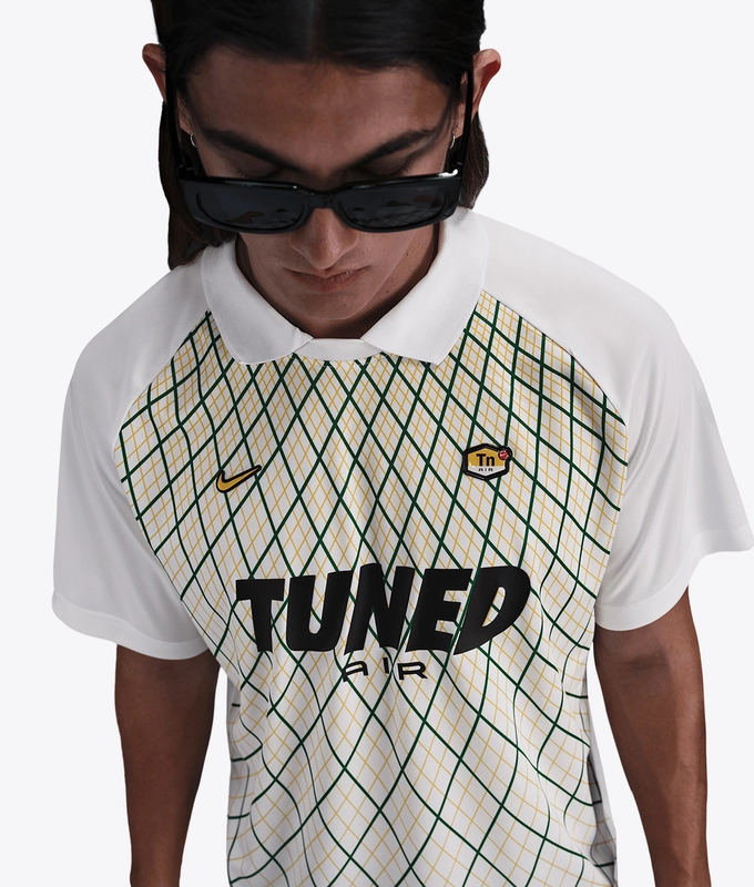 SPORTSWEAR TUNED AIR FOOTBALL JERSEY