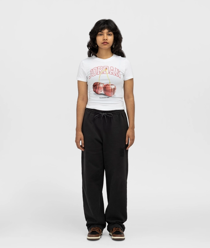 BROOKLYN SHORT SLEEVE GRAPHIC TEE