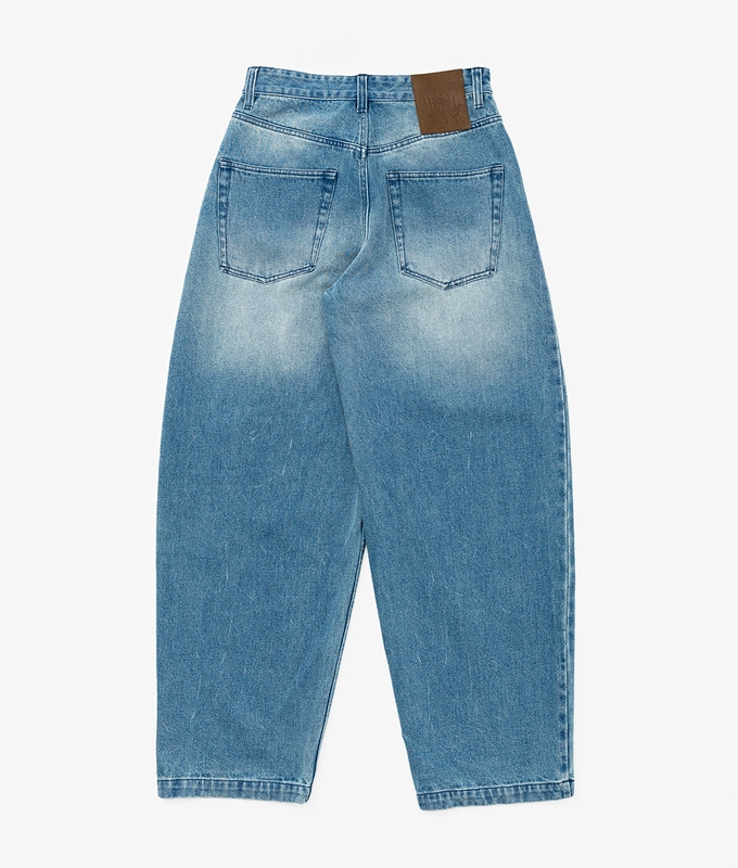 Barrel Leg Jeans