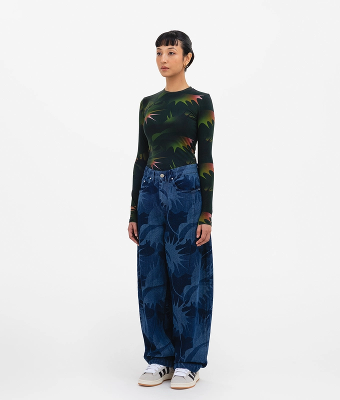 Barrel Leg Jeans