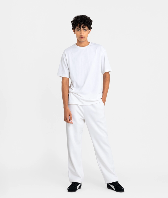 ESSENTIALS T-SHIRT
