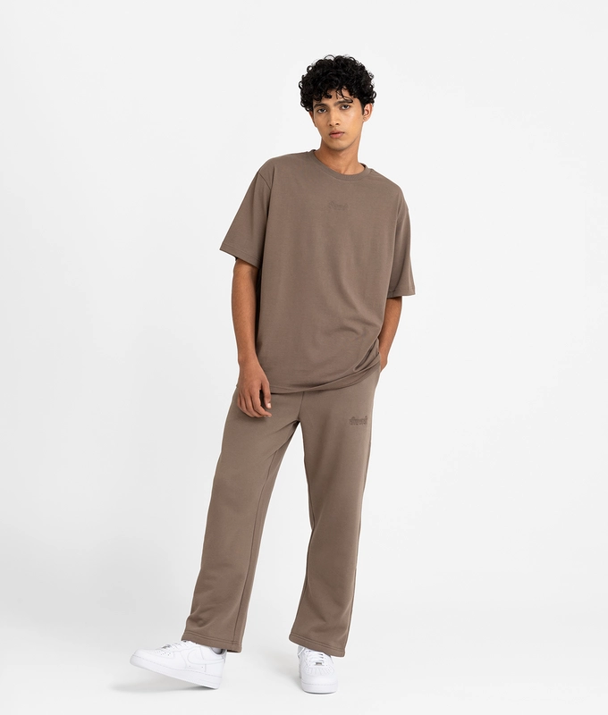 ESSENTIALS T-SHIRT