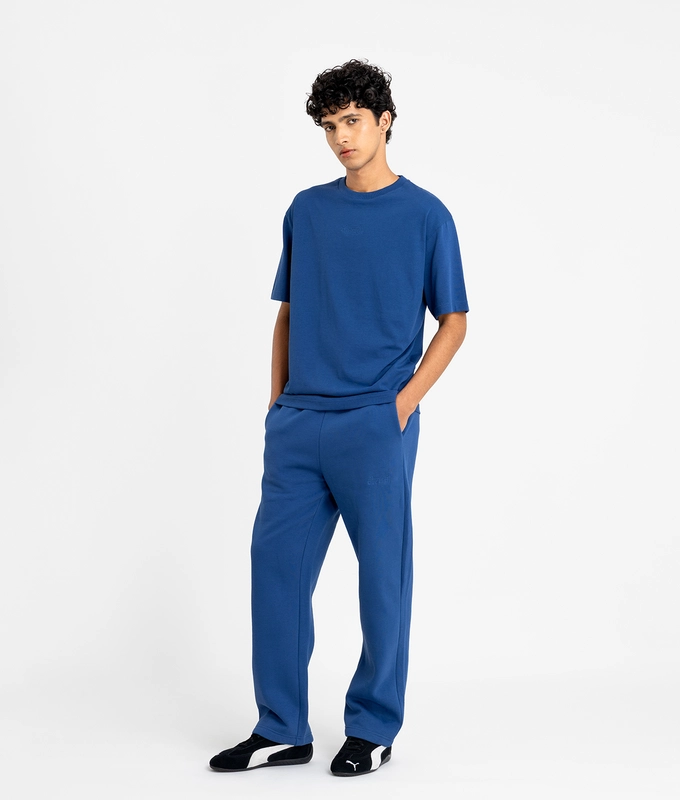 ESSENTIALS T-SHIRT
