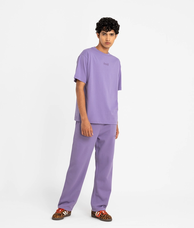 ESSENTIALS T-SHIRT