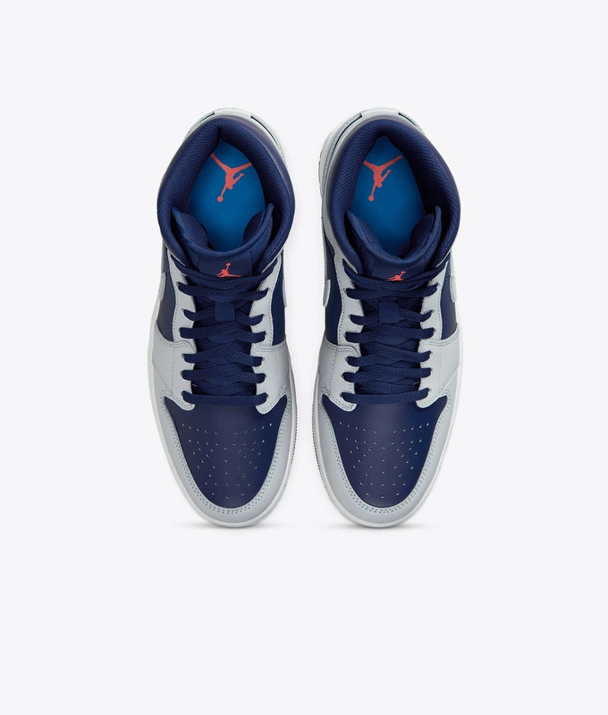 AIR JORDAN 1 MID