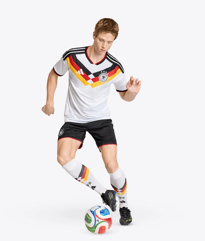 GERMANY 26 HOME JERSEY