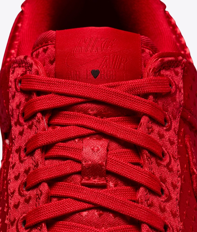 AIR FORCE 1 RETRO